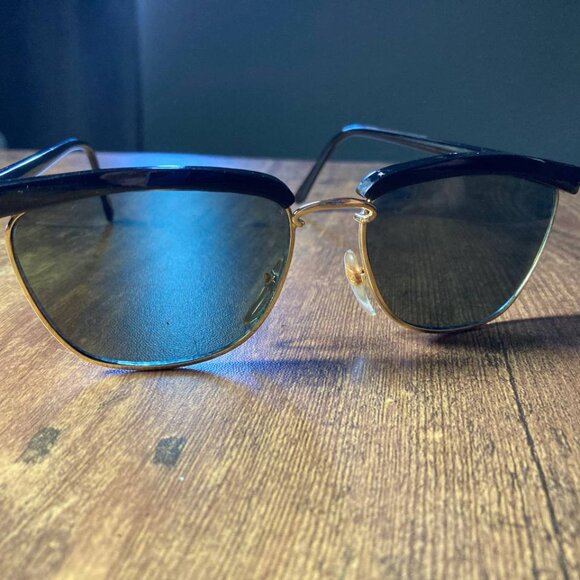 Women's Black and Gold Brow Bar Style Sunglasses - Picture 2 of 6